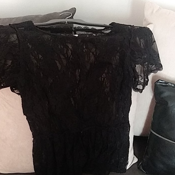 Tops - Picture 2 of 2